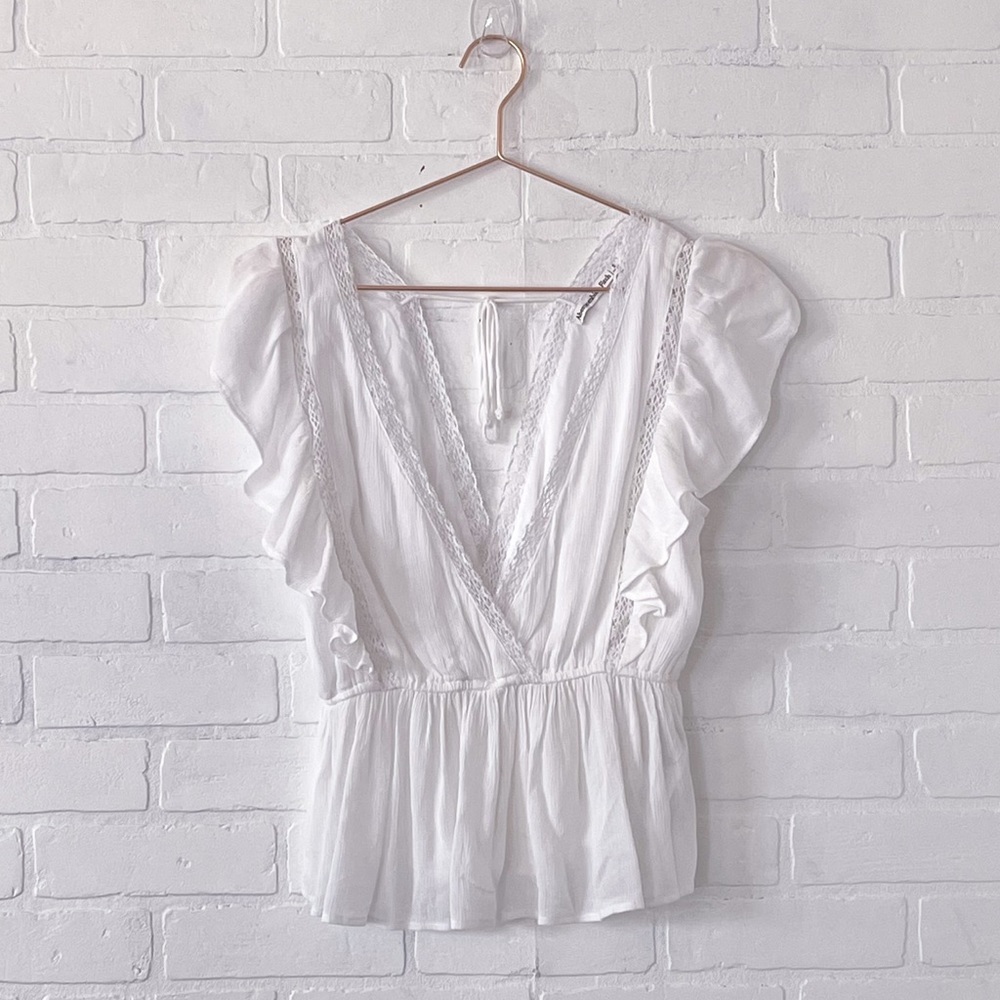 AF Abercrombie White Tie Back Lace Trim Top